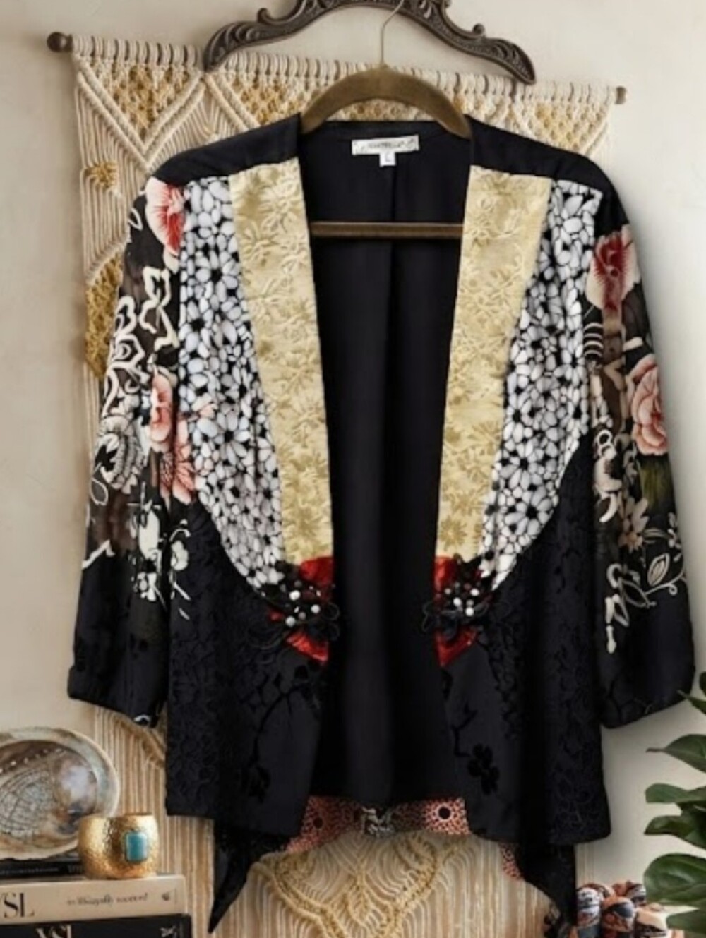 Vintage Black Floral Lace Open-Front blazer multicolor, Mesh SlevesP2P22"